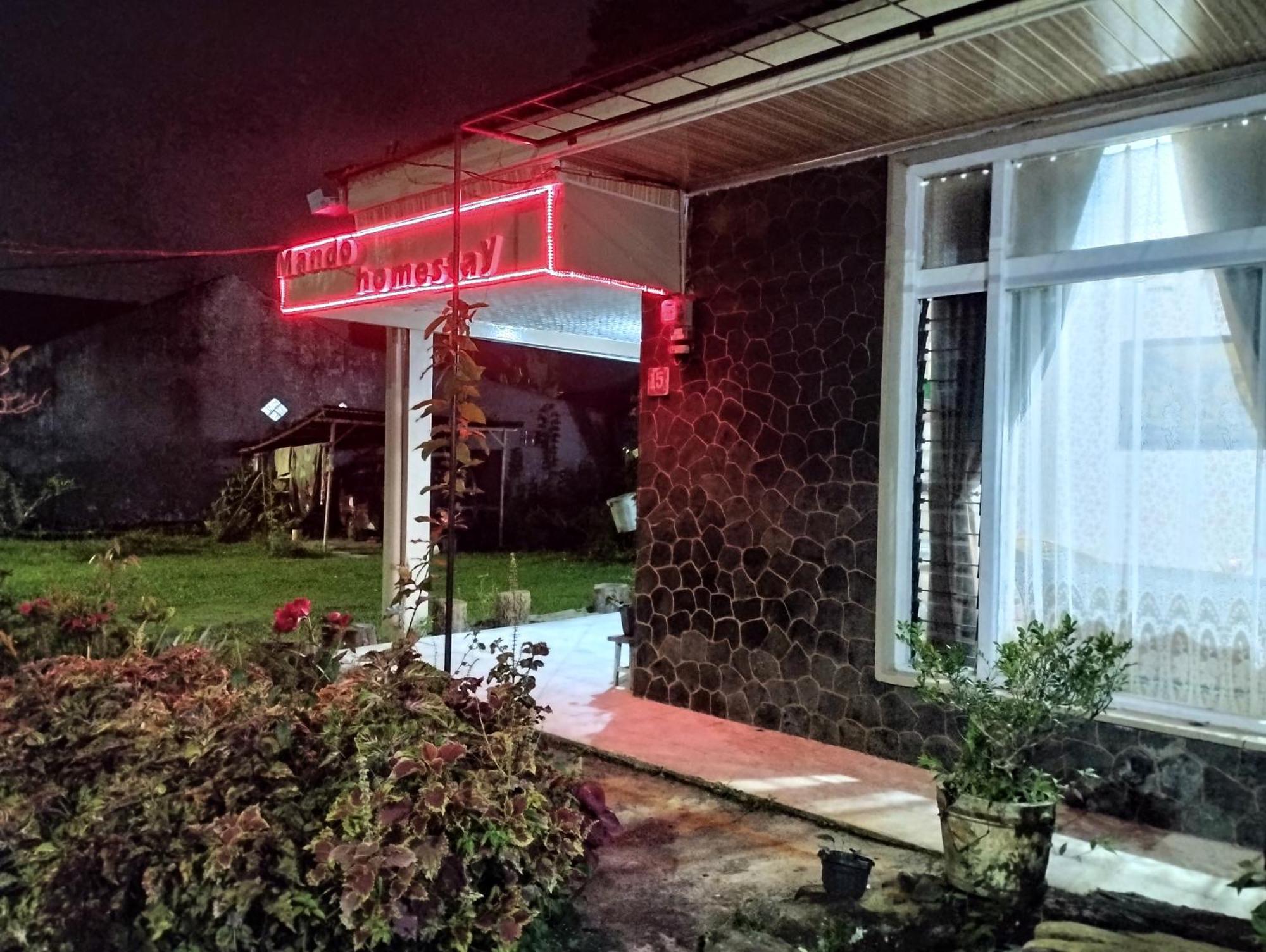 Mando Homestay III Bukittinggi Ngoại thất bức ảnh